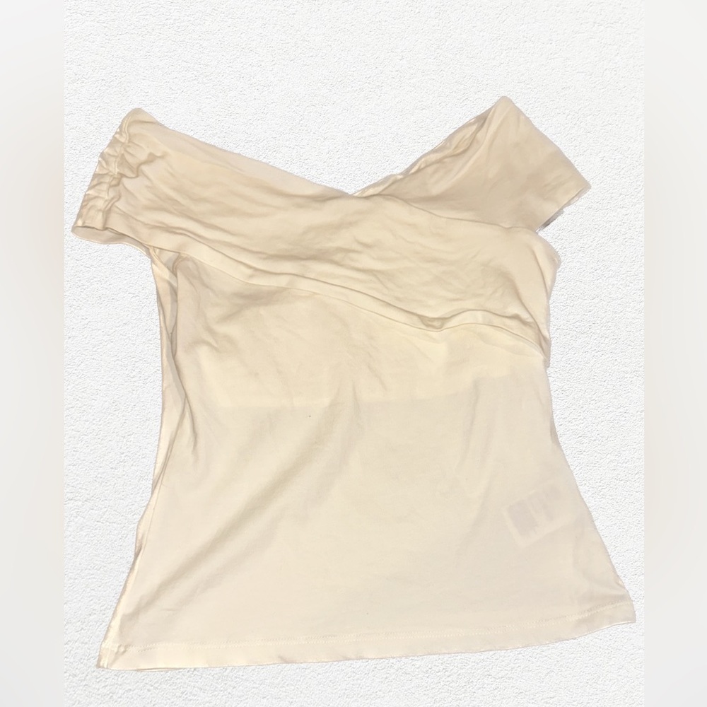 small white/cream top